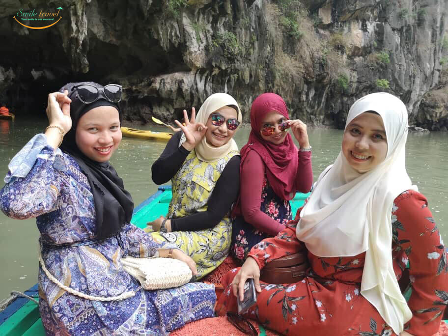 Muslim-hanoi-halong-ninh-binh-tour2