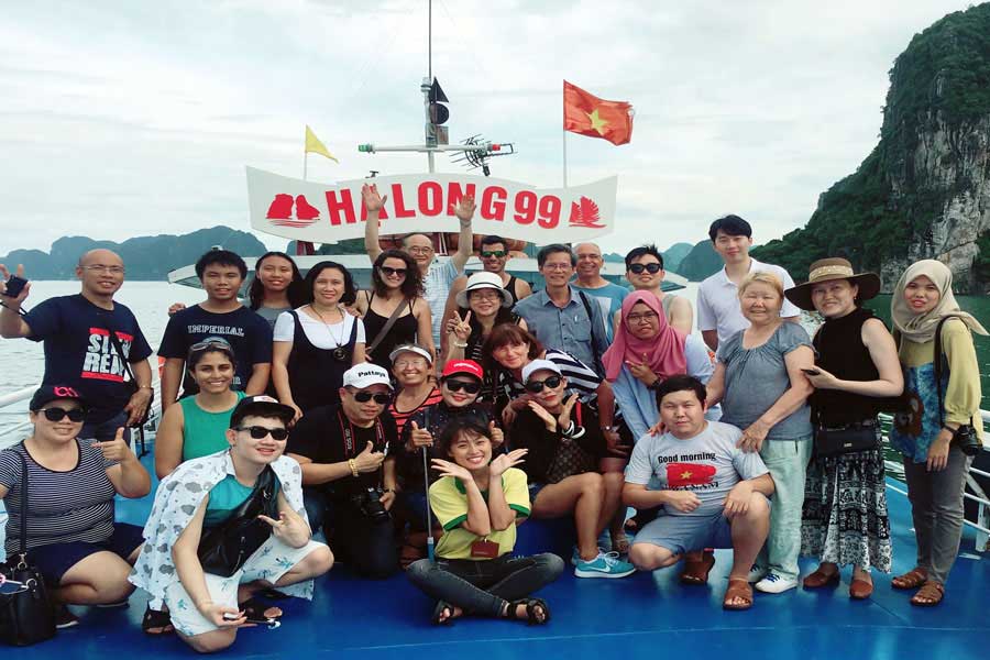 Halong bay vietnam tour