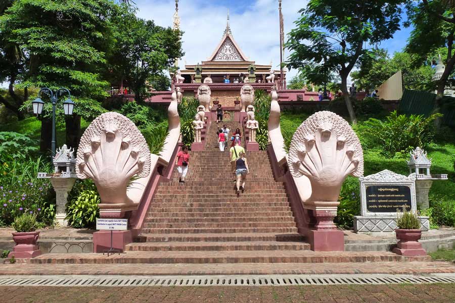 wat thom temple