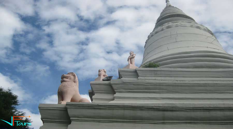 wat thom temple