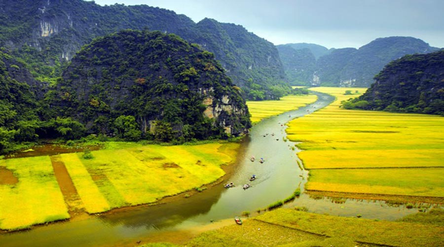 hoa lu tour from Hanoi