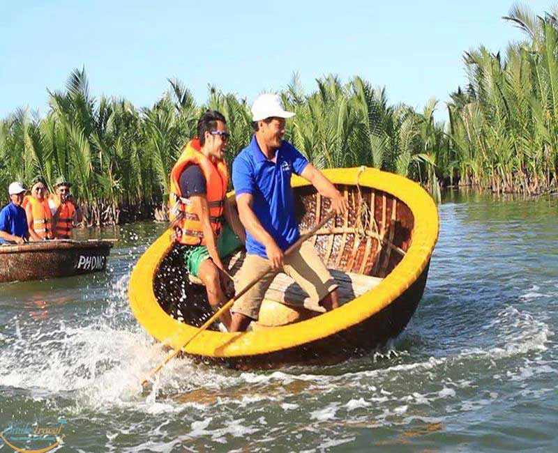 Cam Thanh Village Located 5km from Hoi An’s Old Town, Cam Thanh Village is a village of 30ha nipa palm forest. 