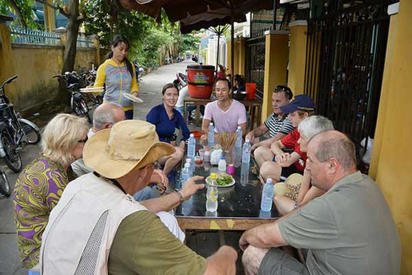 tour to hue 1 day with smile travel