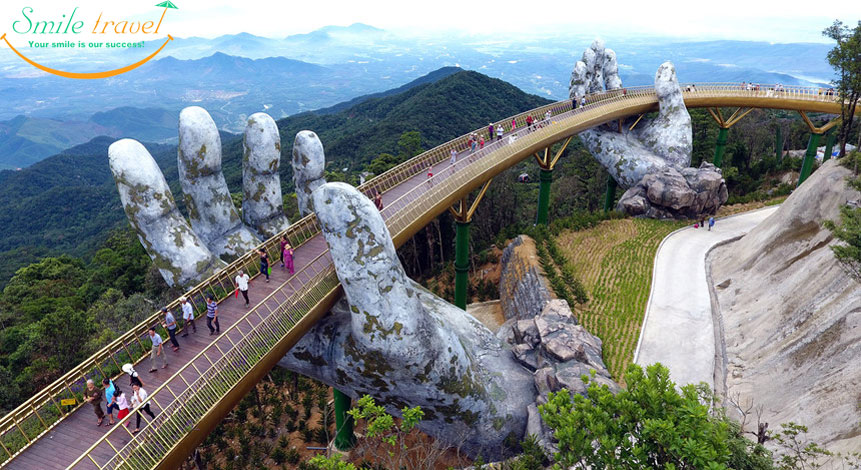 Vietnam golden bridge,golden bridge,golden bridge vietnam location,how to get to golden bridge vietnam,golden bridge da nang price,golden bridge vietnam price,golden bridge da nang location,golden bridge da nang entrance fee,hoi an to golden bridge,golden bridge vietnam how to get there, Cau Vang, Cau Vang Danang, Smile Travel