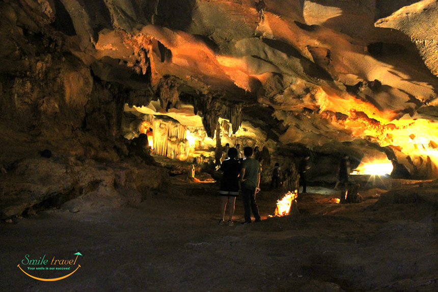 Thien Canh Son Cave- Bai Tu Long