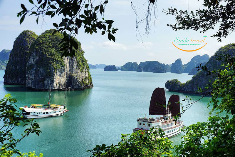 Halong Bay- Vietnam- Smiletravel +84941776786