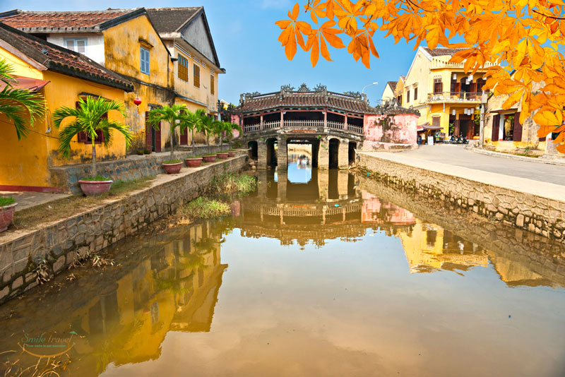 See the Japanese Bridge in Hoian