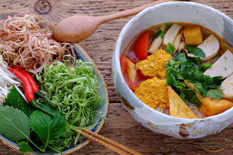 Bun Rieu- Smile Travel